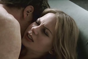 Slender girl cock guys and fucks with them in grupovuha