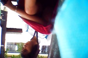 A rich friend cums on the face of the lovely masseuses