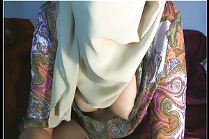 Guy fucks on the desk busty beauty